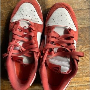 Valentine Nike dunks